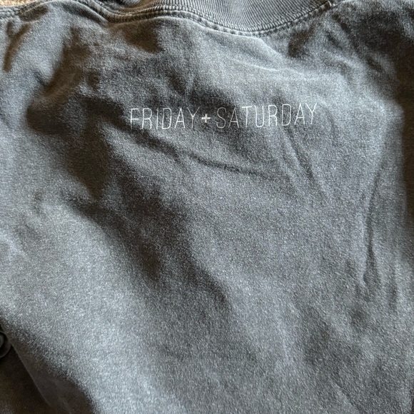 Friday + Saturday MY QUEENS tee - Picture 2 of 3